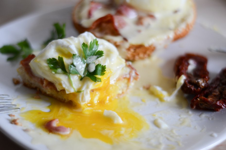 Huevos Benedict