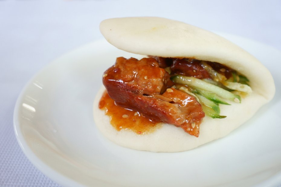 Taiwanese pork belly bun