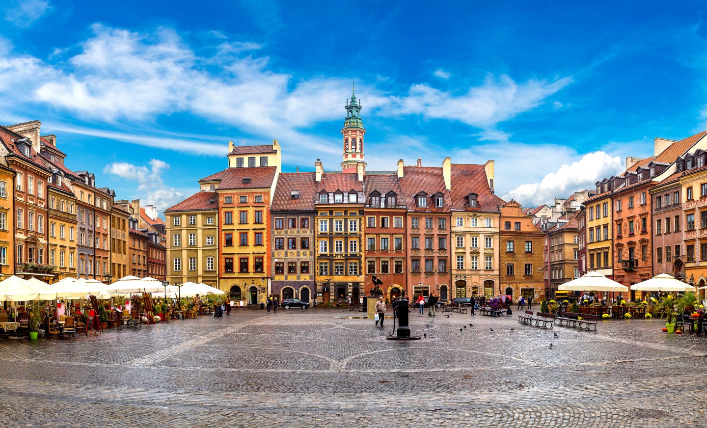 Warsaw Travel Guide - Bautrip