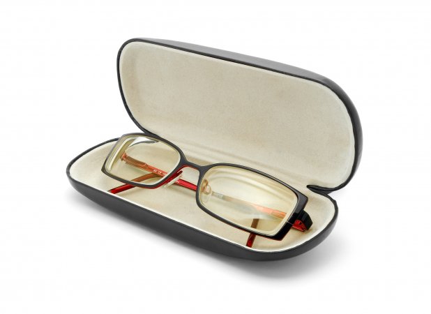 Glasses and the case glasses