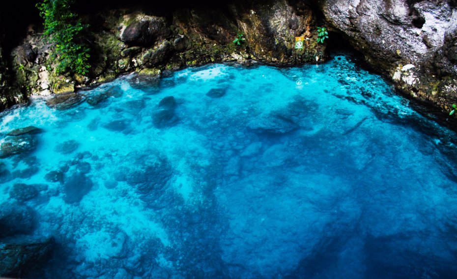 Blue Hole Cave