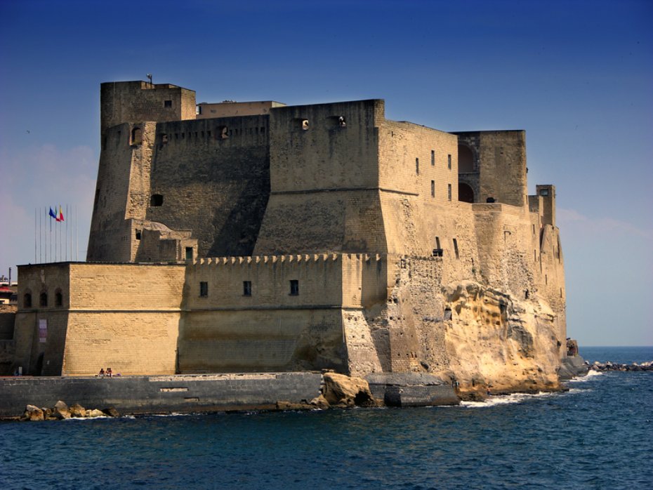 Castel dell’Ovo 