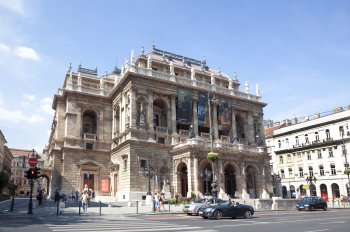 Andrassy Avenue and Budapest National Opera 