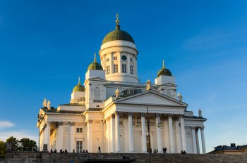  Helsinki Cathedral (Tuomiokirkko) - Senate Square (Senaatintori) 