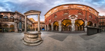 Piazza Mercanti