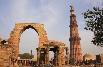 Qutab Minar y Complejo de Monumentos 