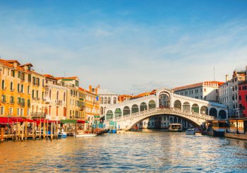 Rialto Bridge (Ponte di Rialto)