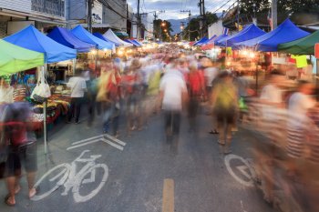 Sunday Walking Street