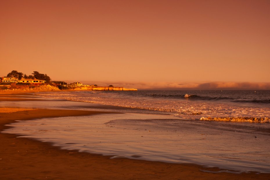 Santa Cruz’s Pacific Avenue